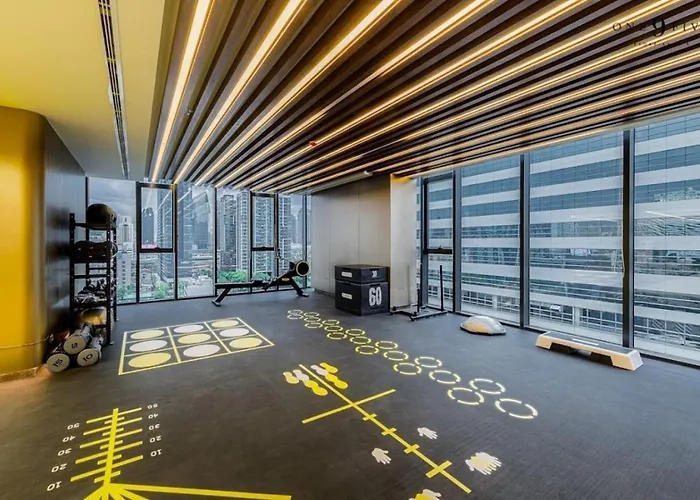 High Floor With Large Living Pool And Gym Appartement *