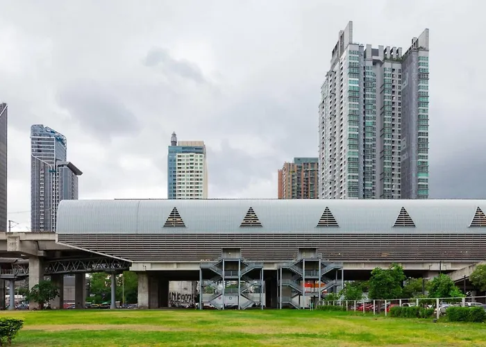 High Floor With Large Living Pool And Gym Appartement Bangkok
